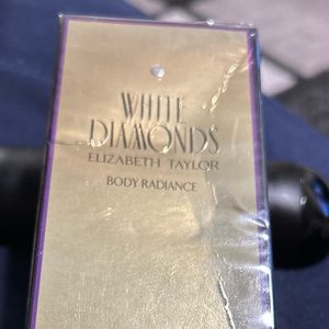 Elizabeth Taylor, white diamonds, body lotion